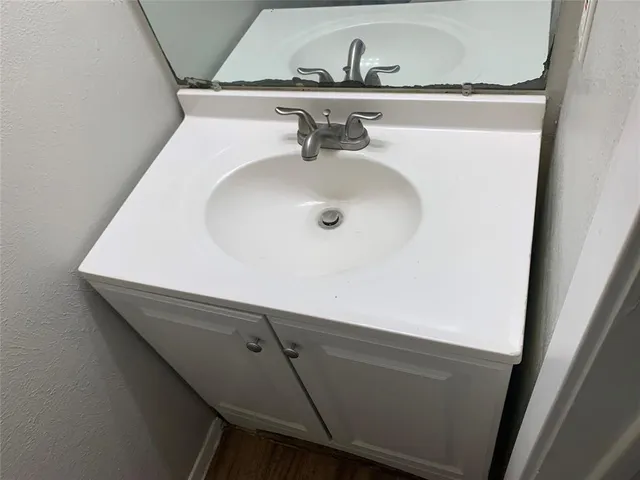 a close view of sink and tap