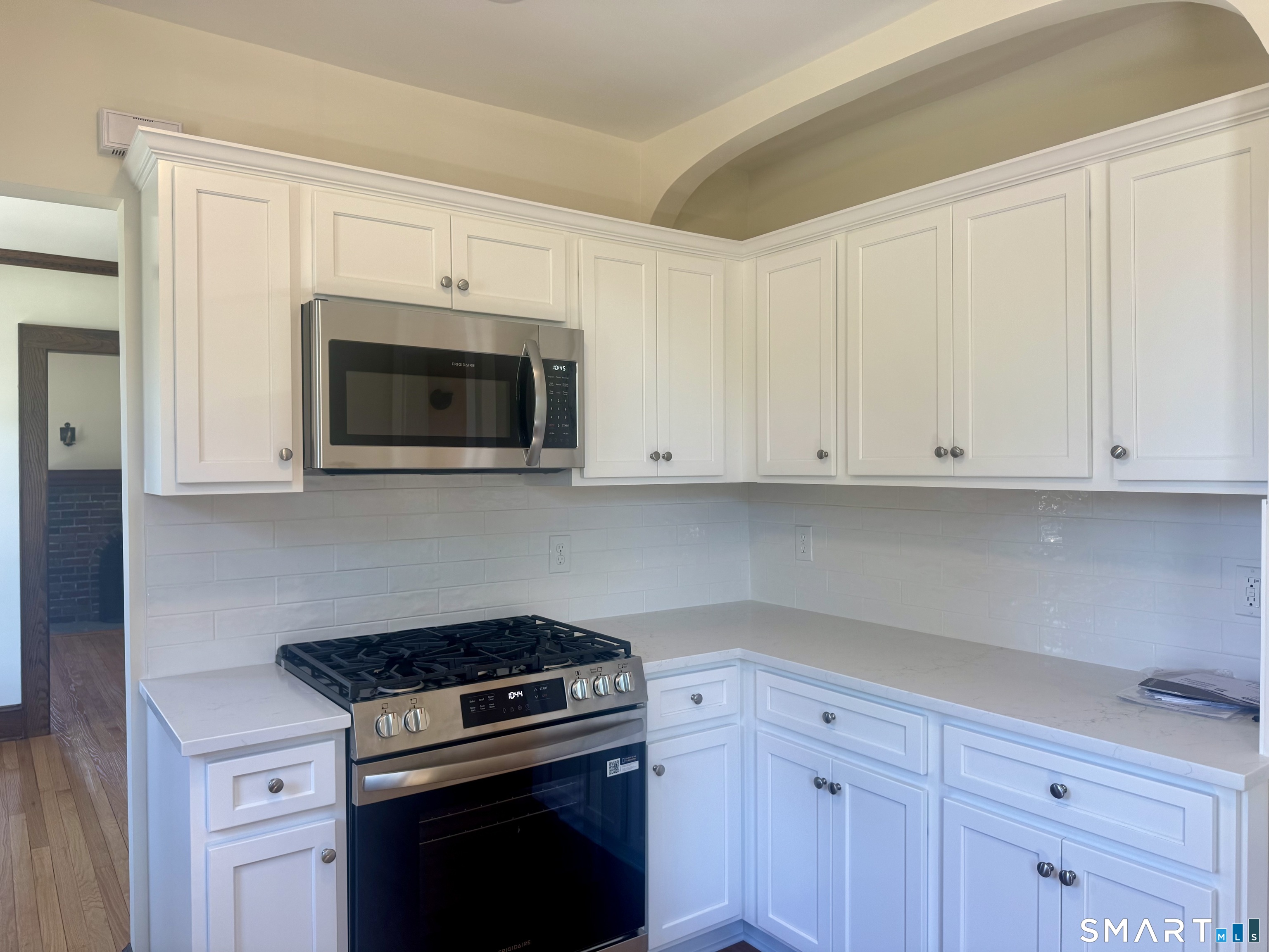 44 Ulrich Road Stratford, CT 06614 - Photo 8 of 21