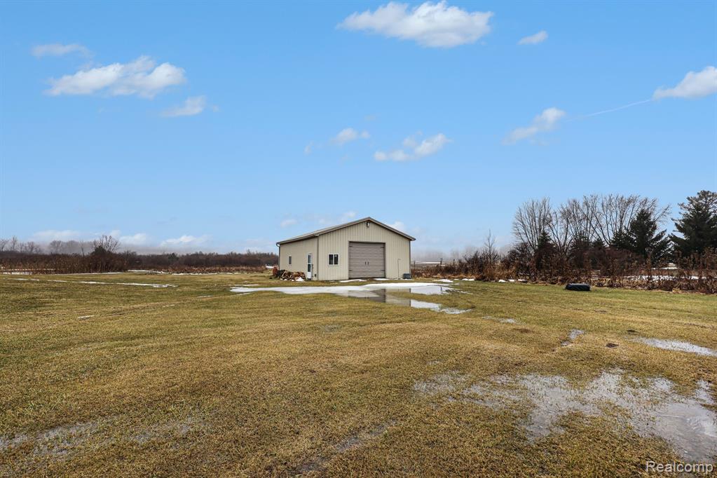 12509 Norman Road Yale, MI 48097 - Photo 17 of 25
