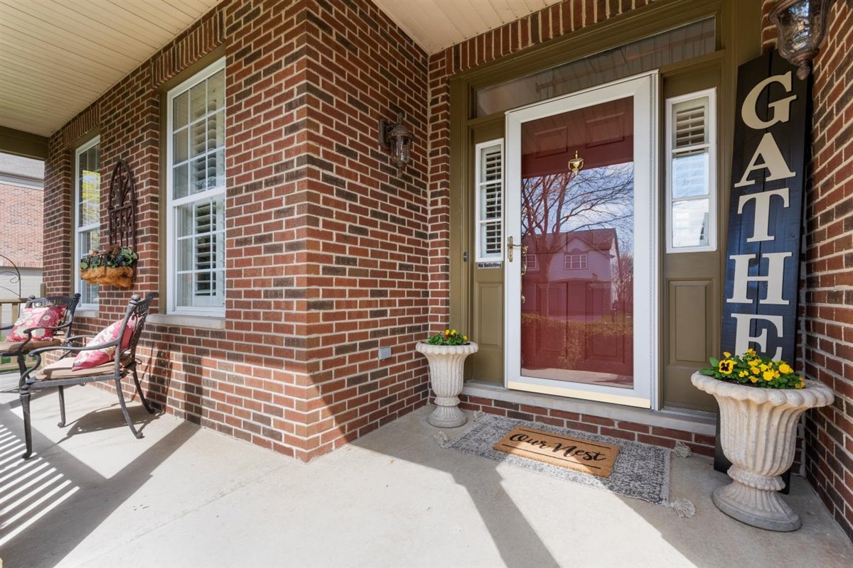 3227 Hillcrest Road Geneva, IL 60134 - Photo 3 of 41