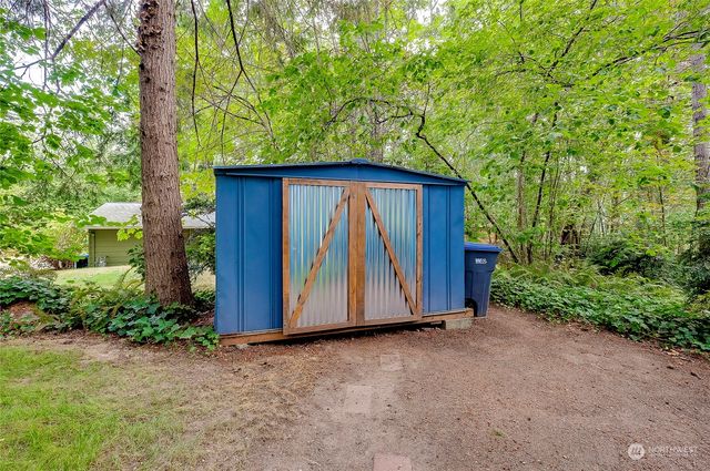 $360,000 | 4016 Kennedy Drive, Bremerton, WA 98312