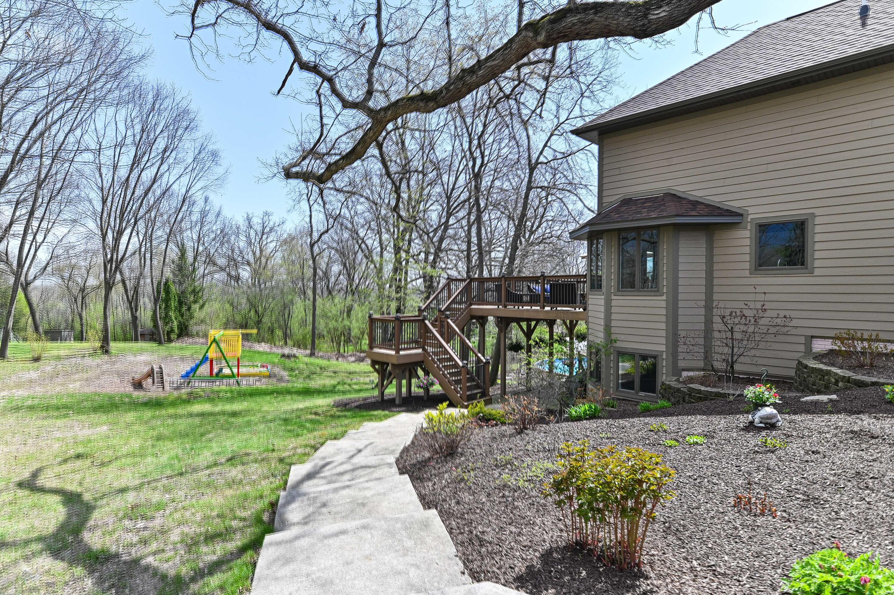 225 Ridge Line Road Rochester, WI 53105 - Photo 43 of 60 Ridgeline EXT-15