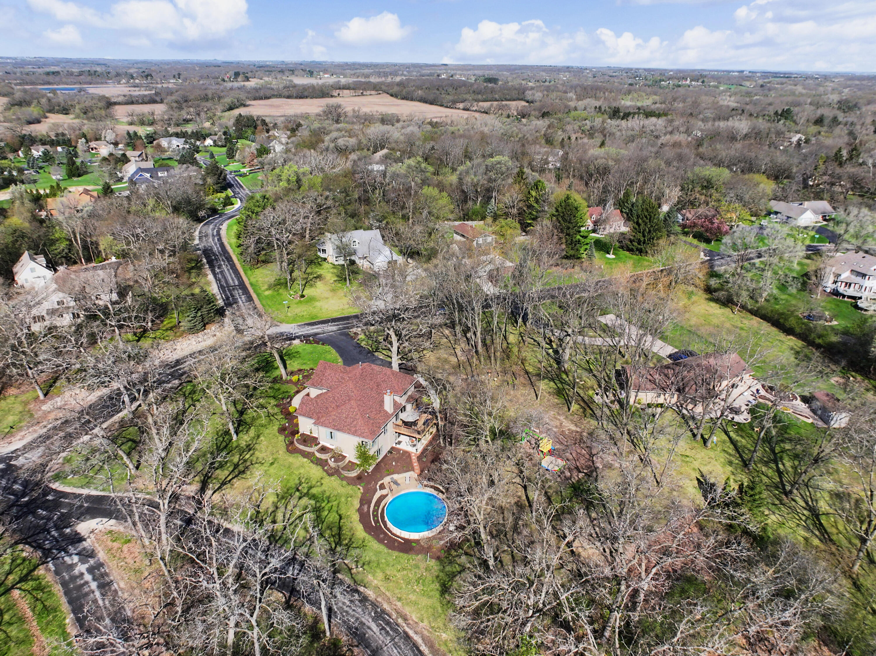 225 Ridge Line Road Rochester, WI 53105 - Photo 56 of 60 DJI_20260421062855_0011_D