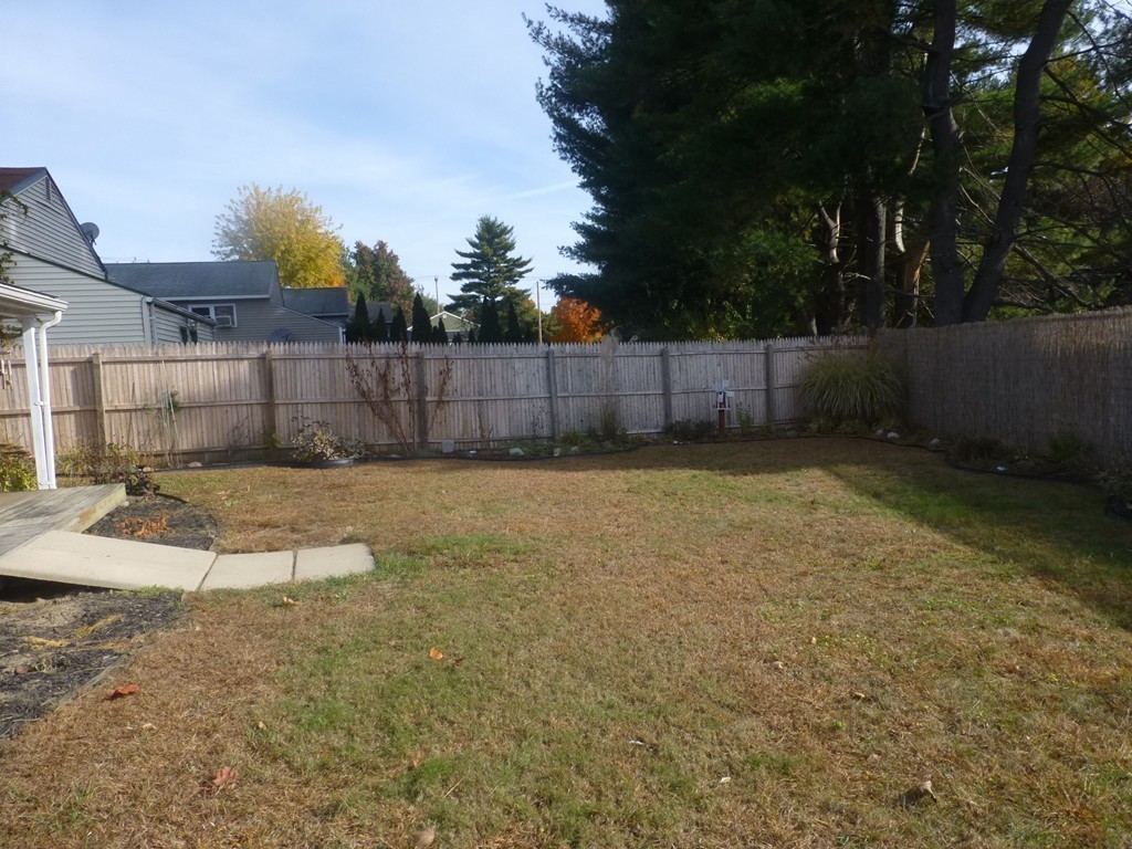 449 Old Field Road Chicopee, MA 01013 - Photo 26 of 26 Gallery Image 26