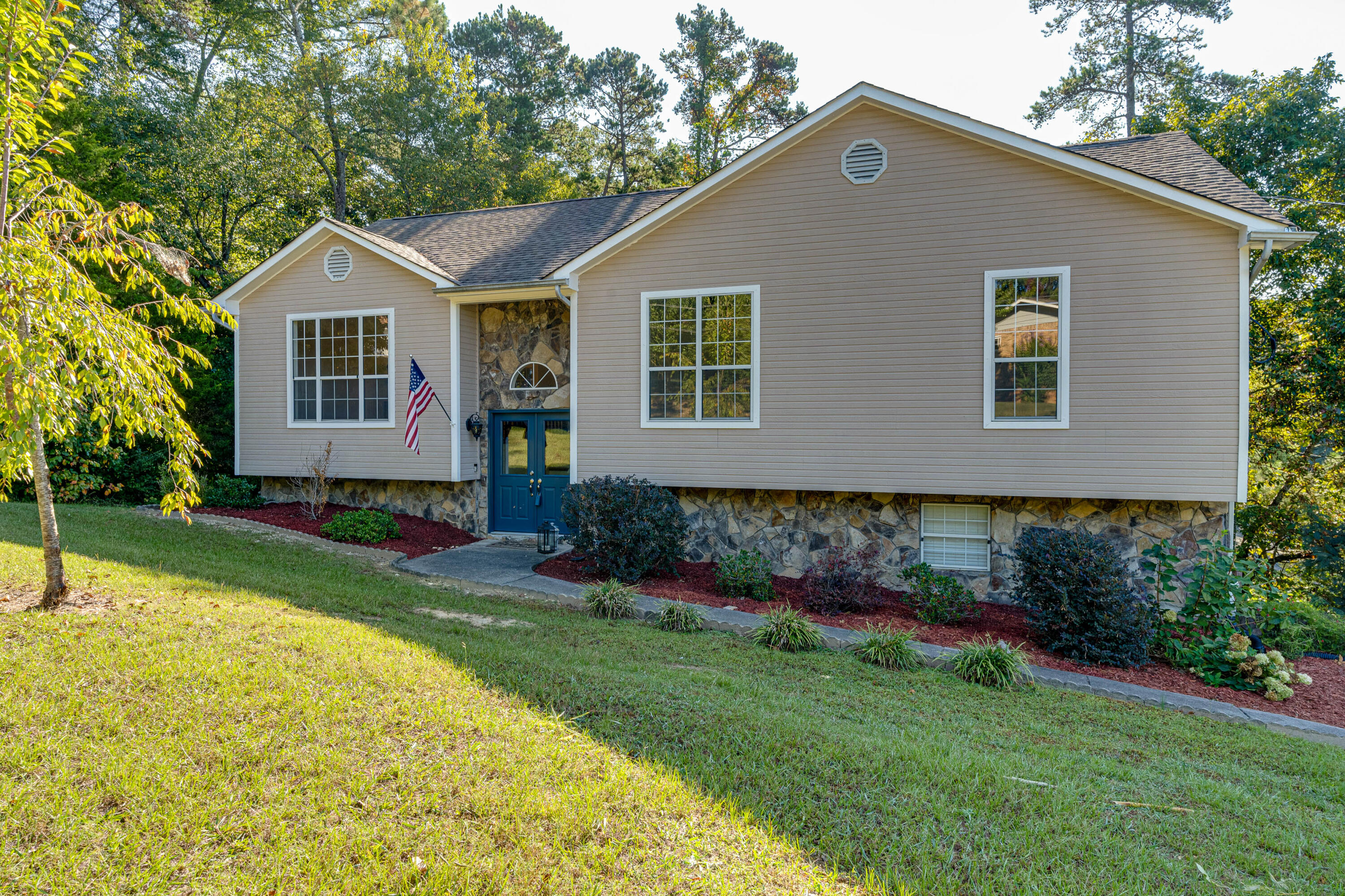 8 Maple Way Ringgold, GA 30736 - Photo 1 of 34 02-8 Maple Way-2