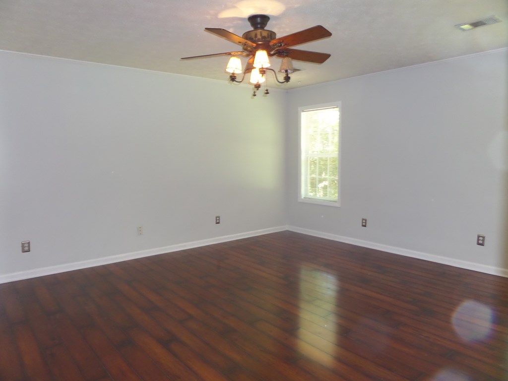 369 Green Ridge Road Cataula, GA 31804 - Photo 11 of 41 Gallery Image 11