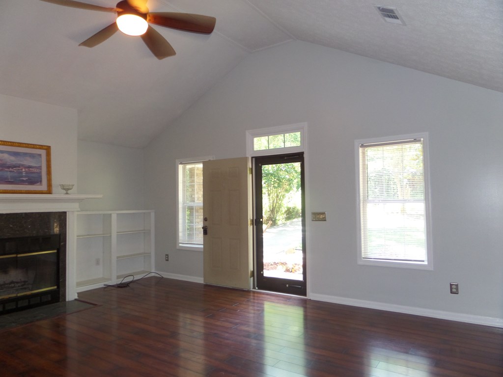369 Green Ridge Road Cataula, GA 31804 - Photo 4 of 41 Gallery Image 4