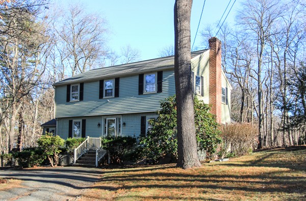 14 Daniels Road Wenham, MA 01984 - Photo 1 of 8 Gallery Image 1