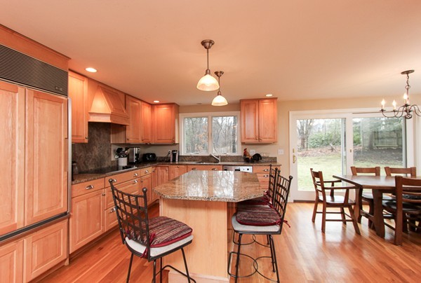 14 Daniels Road Wenham, MA 01984 - Photo 2 of 8 Gallery Image 2