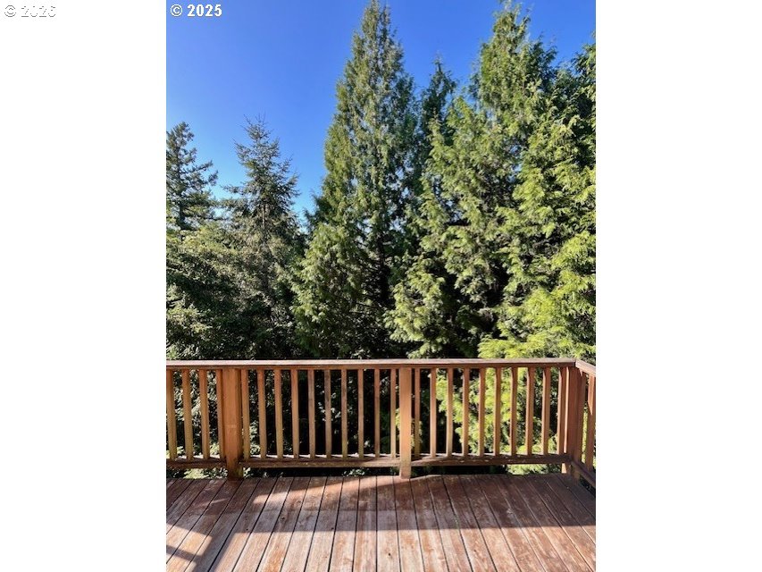 10478 Northwest Forestview Way Portland, OR 97229 - Photo 15 of 25