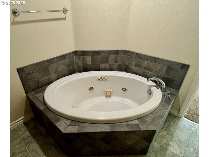10478 Northwest Forestview Way Portland, OR 97229 - Photo 20 of 25