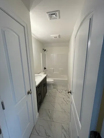 $3,200 | 27 Kodiak Lane, Unit 27, Milford, MA 01757