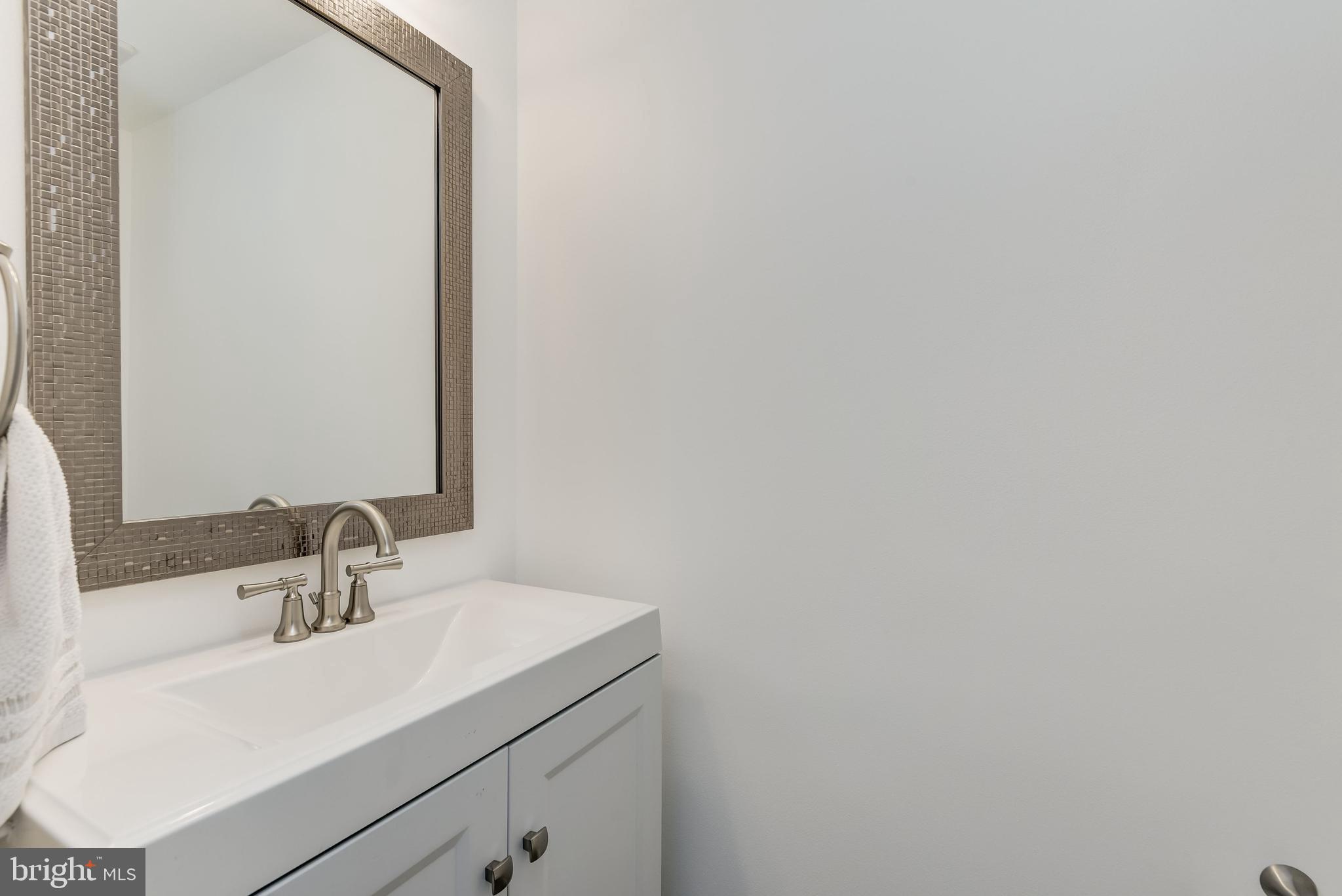 2751 Wynfield Road West Friendship, MD 21794 - Photo 20 of 44 Powder Room