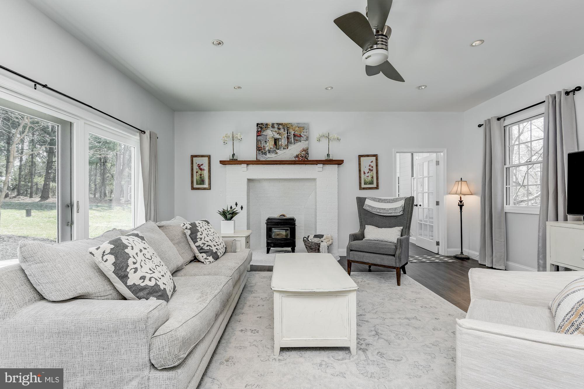 2751 Wynfield Road West Friendship, MD 21794 - Photo 9 of 44 Family Room