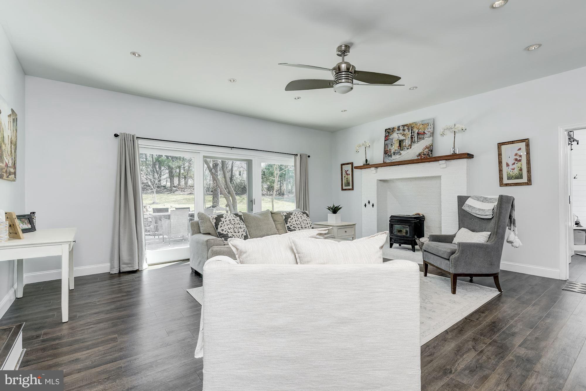 2751 Wynfield Road West Friendship, MD 21794 - Photo 10 of 44 Family Room