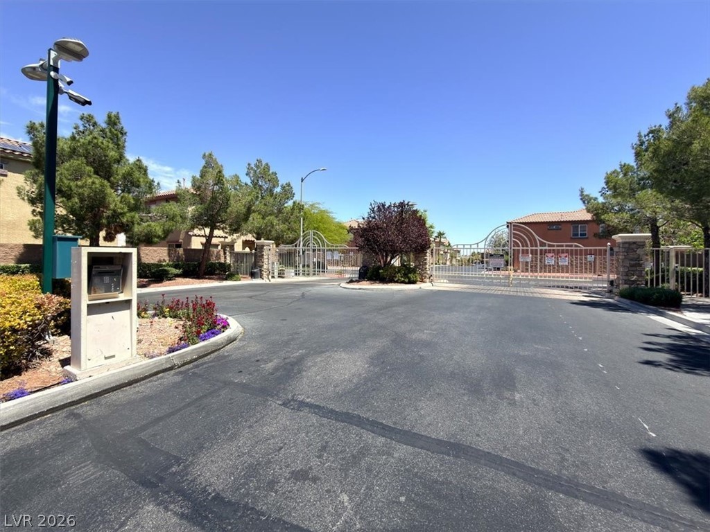 10630 Lessona Street Las Vegas, NV 89141 - Photo 27 of 33