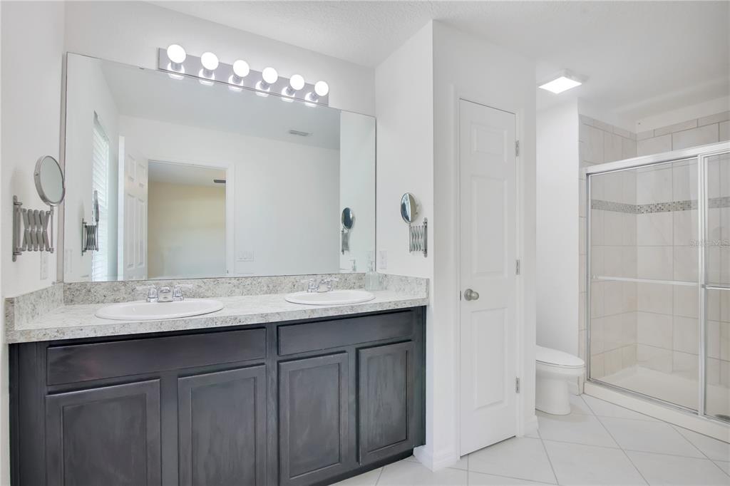 2905 Sunstone Drive Kissimmee, FL 34758 - Photo 16 of 39