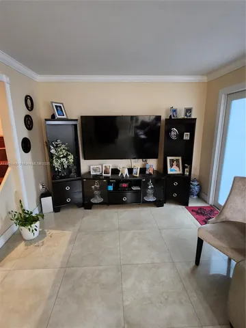 $405,000 | 8360 Northwest 8th Street, Unit 62, Miami, FL 33126