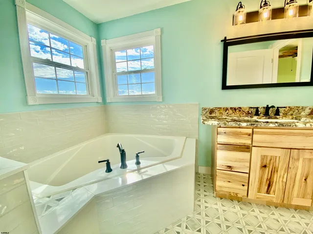 $849,000 | 911 North Shore Drive, Brigantine, NJ 08203