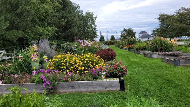 $250,000 | 148 Breakwater Drive, Unit 201, South Portland, ME 04106