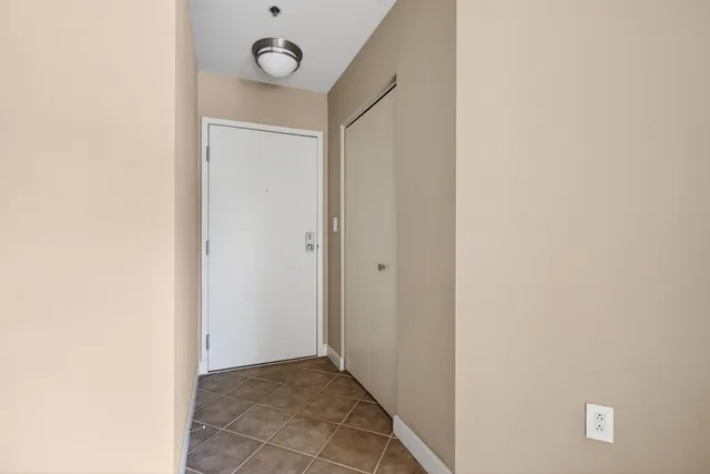 $250,000 | 148 Breakwater Drive, Unit 201, South Portland, ME 04106