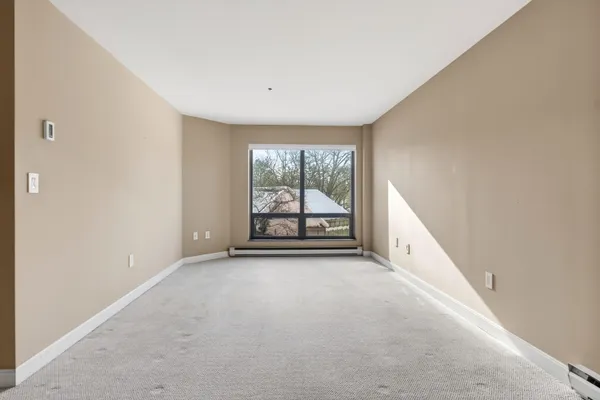 $248,000 | 148 Breakwater Drive, Unit 201, South Portland, ME 04106