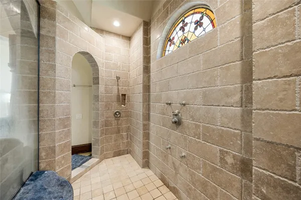 $2,000,000 | 8503 Haven Trail, Tomball, TX 77375