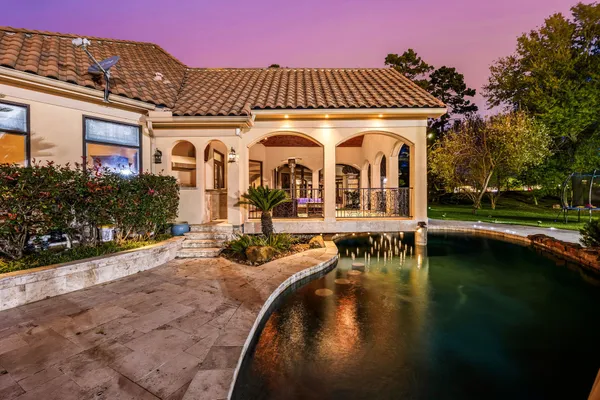 $2,000,000 | 8503 Haven Trail, Tomball, TX 77375