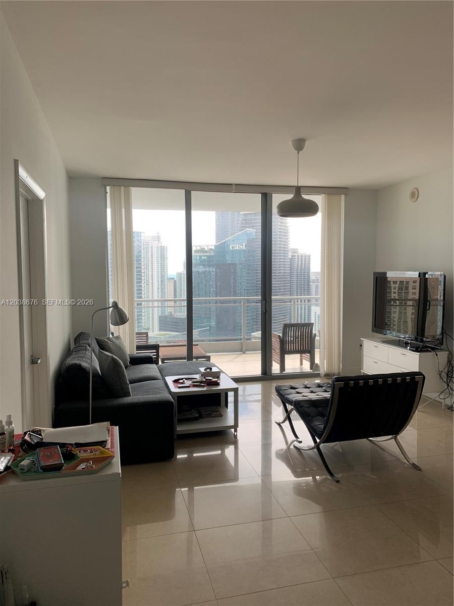 90 Southwest 3rd Street, Unit 4311 Miami, FL 33130 - Photo 4 of 33