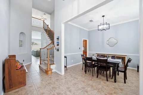 $749,000 | 2204 Rio Mesa Drive, Austin, TX 78732