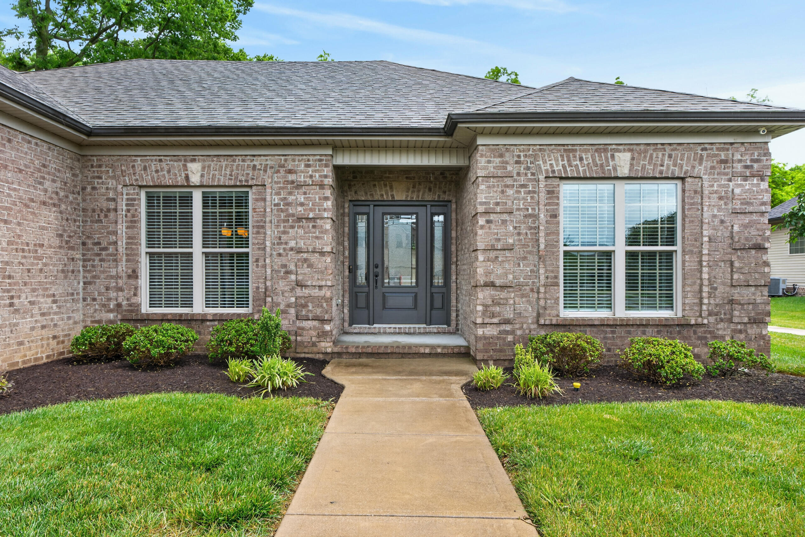 508 Raven Road Versailles, KY 40383 - Photo 4 of 38 508raven04