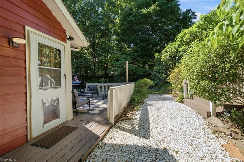 4432 Cooper Road Winston-Salem, NC 27127 - Photo 5 of 40