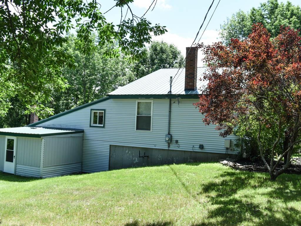 151 Quaker Road Sidney, ME 04330 - Photo 4 of 33 Photo