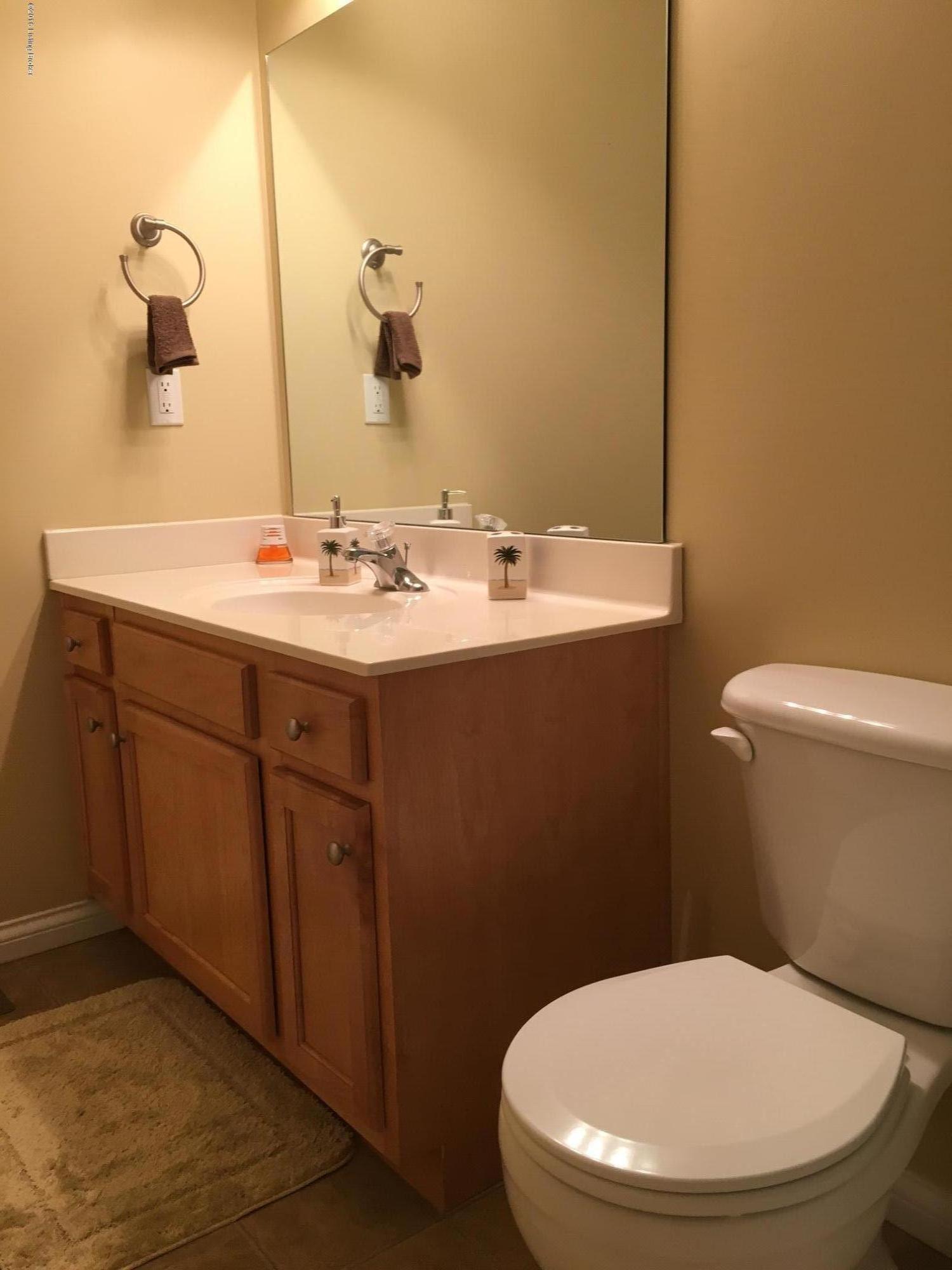 1857 South Boundary Road Radcliff, KY 40160 - Photo 21 of 34 Master Bath