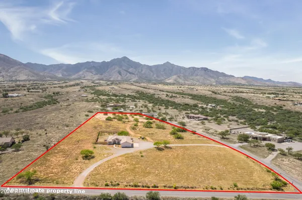 $510,000 | 9354 South Deer Ridge Trail, Hereford, AZ 85615