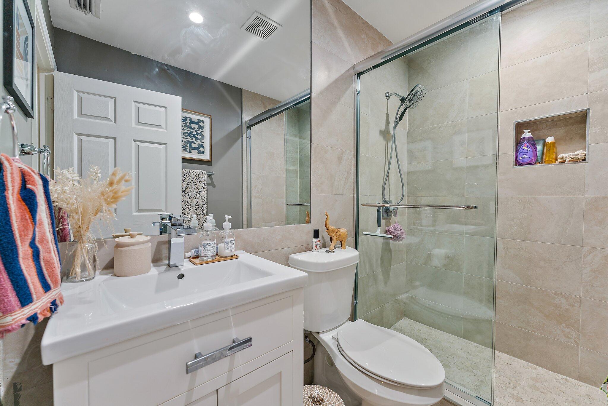 1918 Wheeler Road North Palm Beach, FL 33408 - Photo 23 of 38 022-1918WheelerRd-NorthPalmBeach-FL-3340