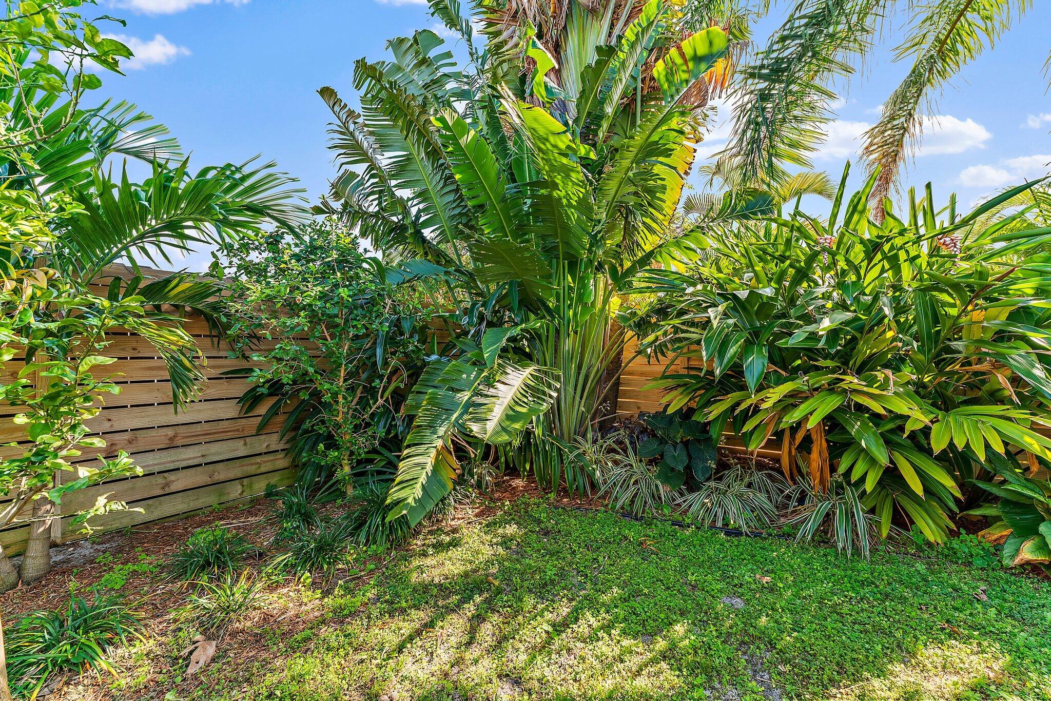 1918 Wheeler Road North Palm Beach, FL 33408 - Photo 31 of 38 030-1918WheelerRd-NorthPalmBeach-FL-3340