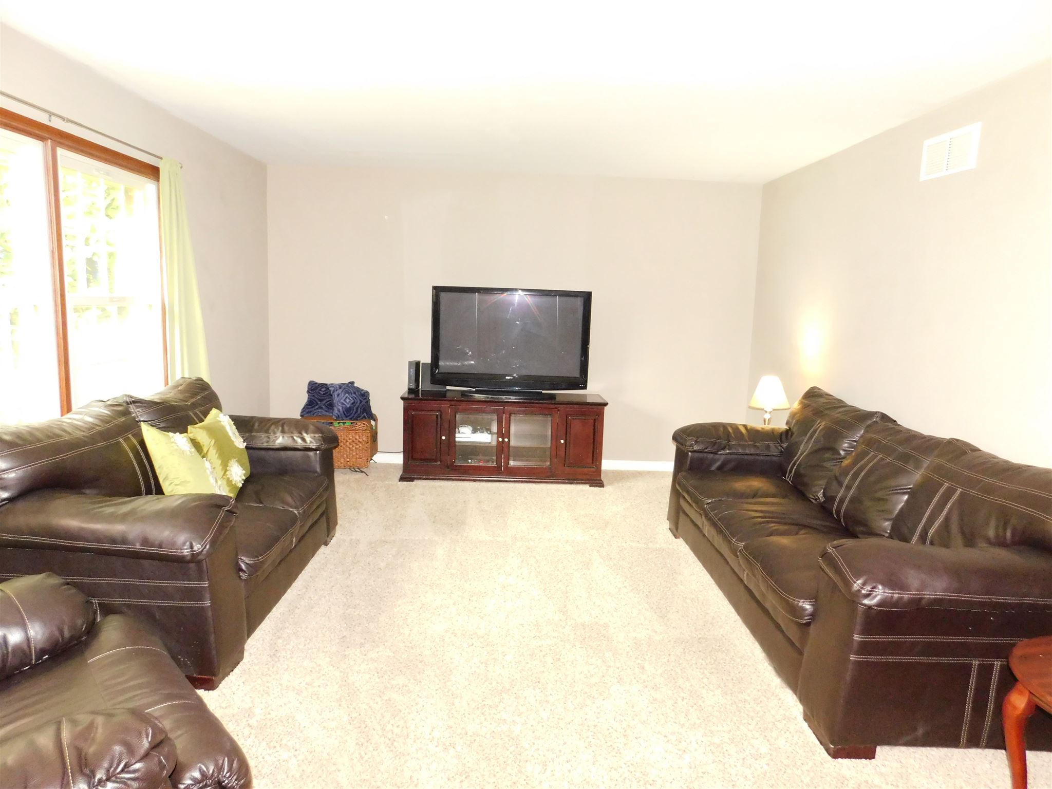 7133 Sharon Road Newburgh, IN 47630 - Photo 4 of 33