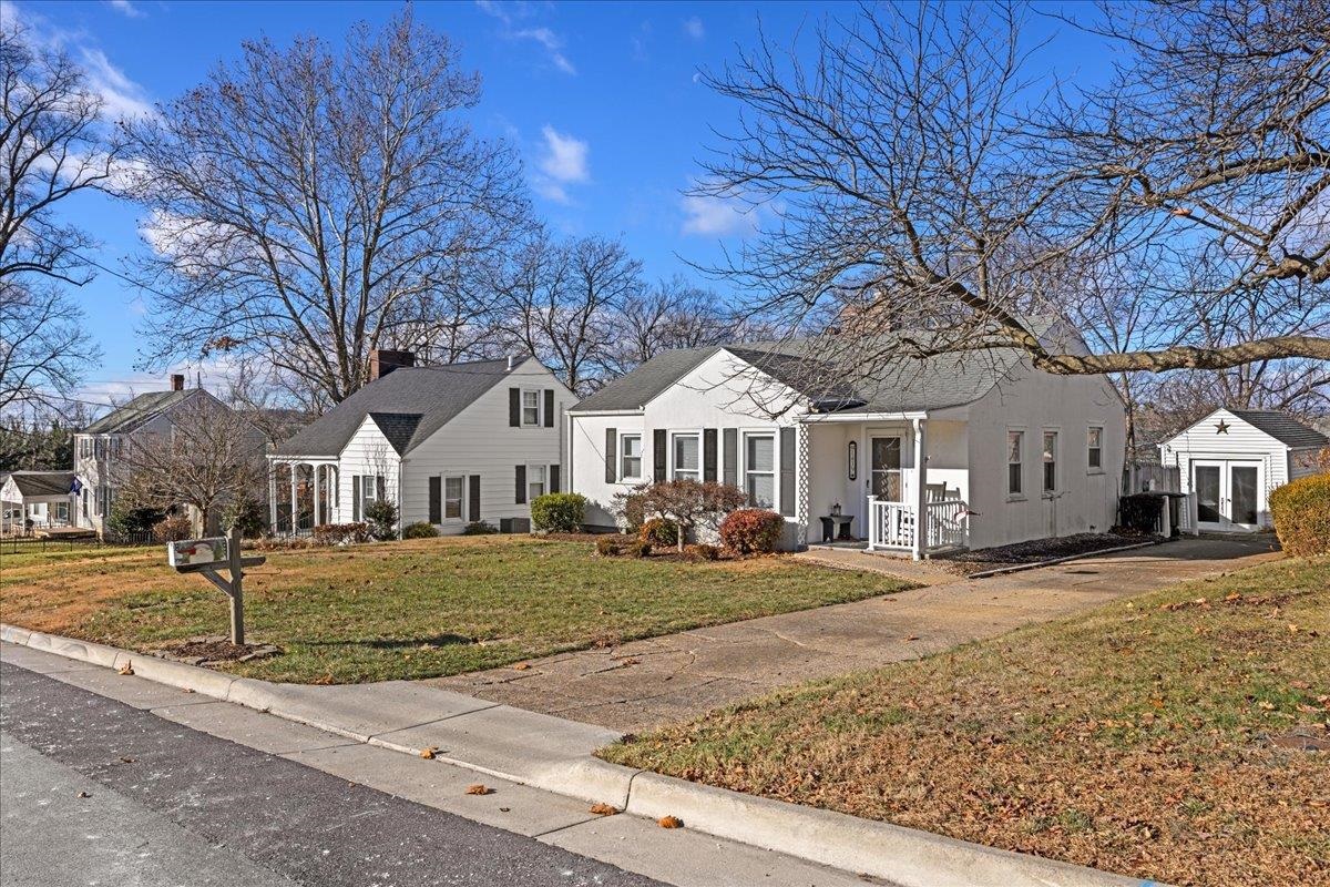 1439 Bluestone Street Harrisonburg, VA 22801 - Photo 5 of 34 a front view of a house with a yard