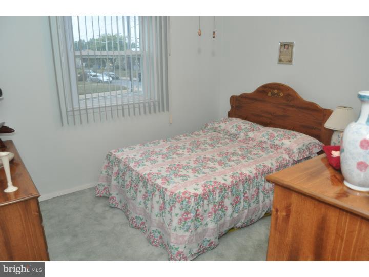8901 Blue Grass Road Philadelphia, PA 19152 - Photo 13 of 21 Gallery Image 13