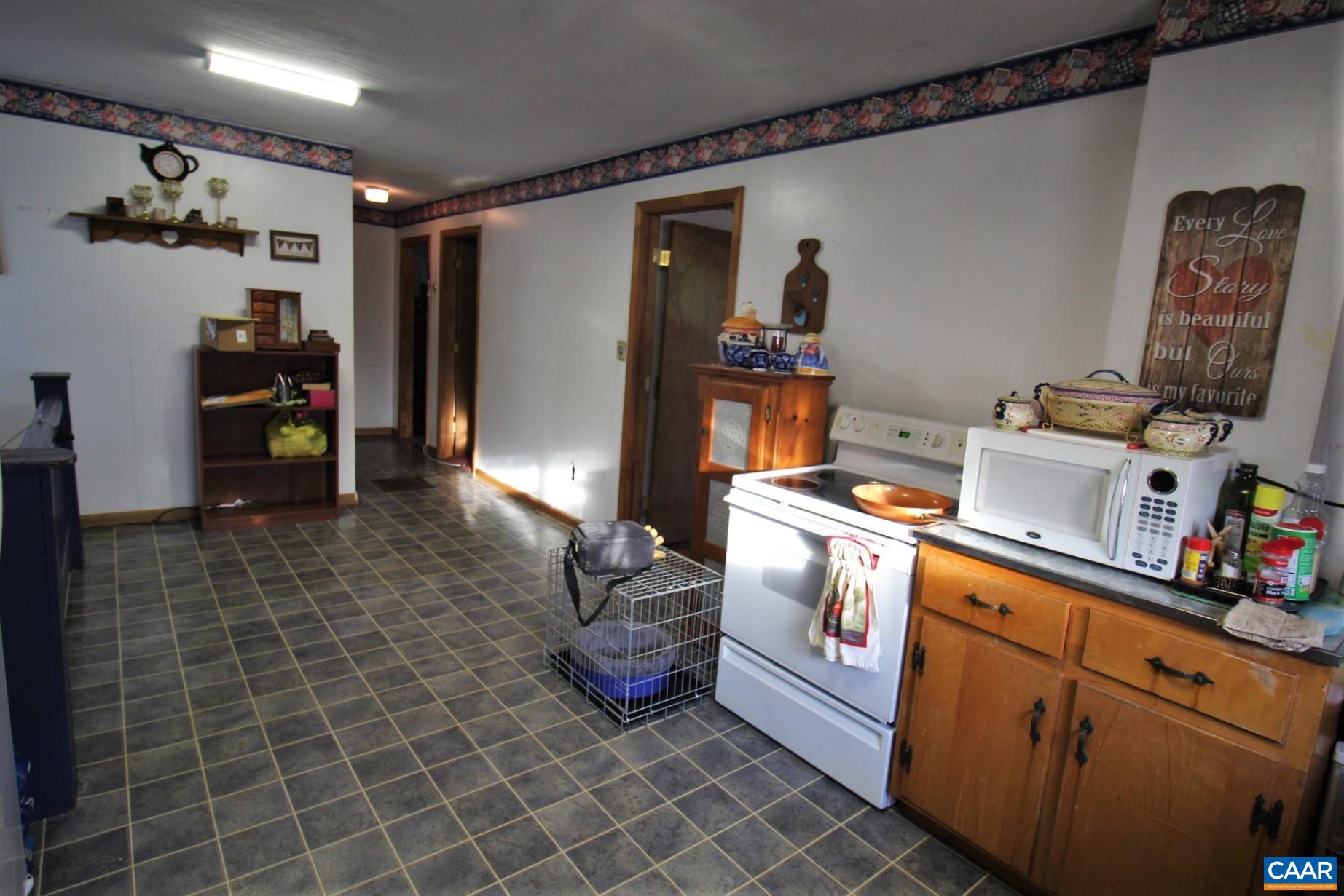 2233 St Andrews Road Dillwyn, VA 23936 - Photo 10 of 30 Gallery Image 10