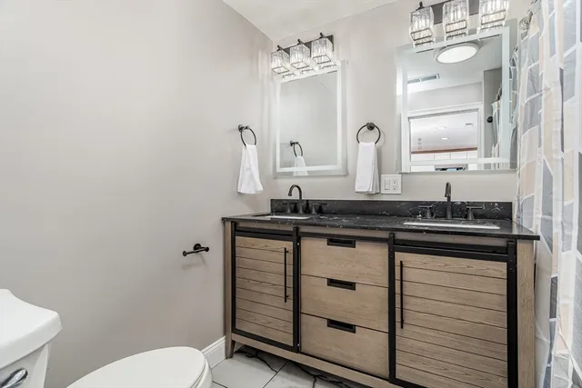 $539,800 | 161 11th Street, Leominster, MA 01453