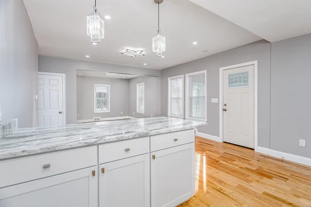 $539,800 | 161 11th Street, Leominster, MA 01453