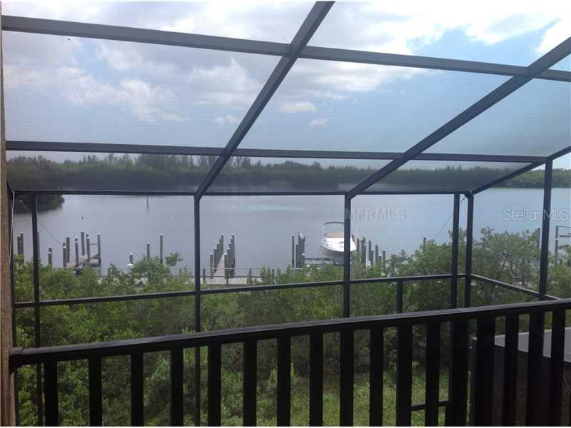 1048 Paseo Del Rio Northeast St. Petersburg, FL 33702 - Photo 1 of 1 a view of a porch