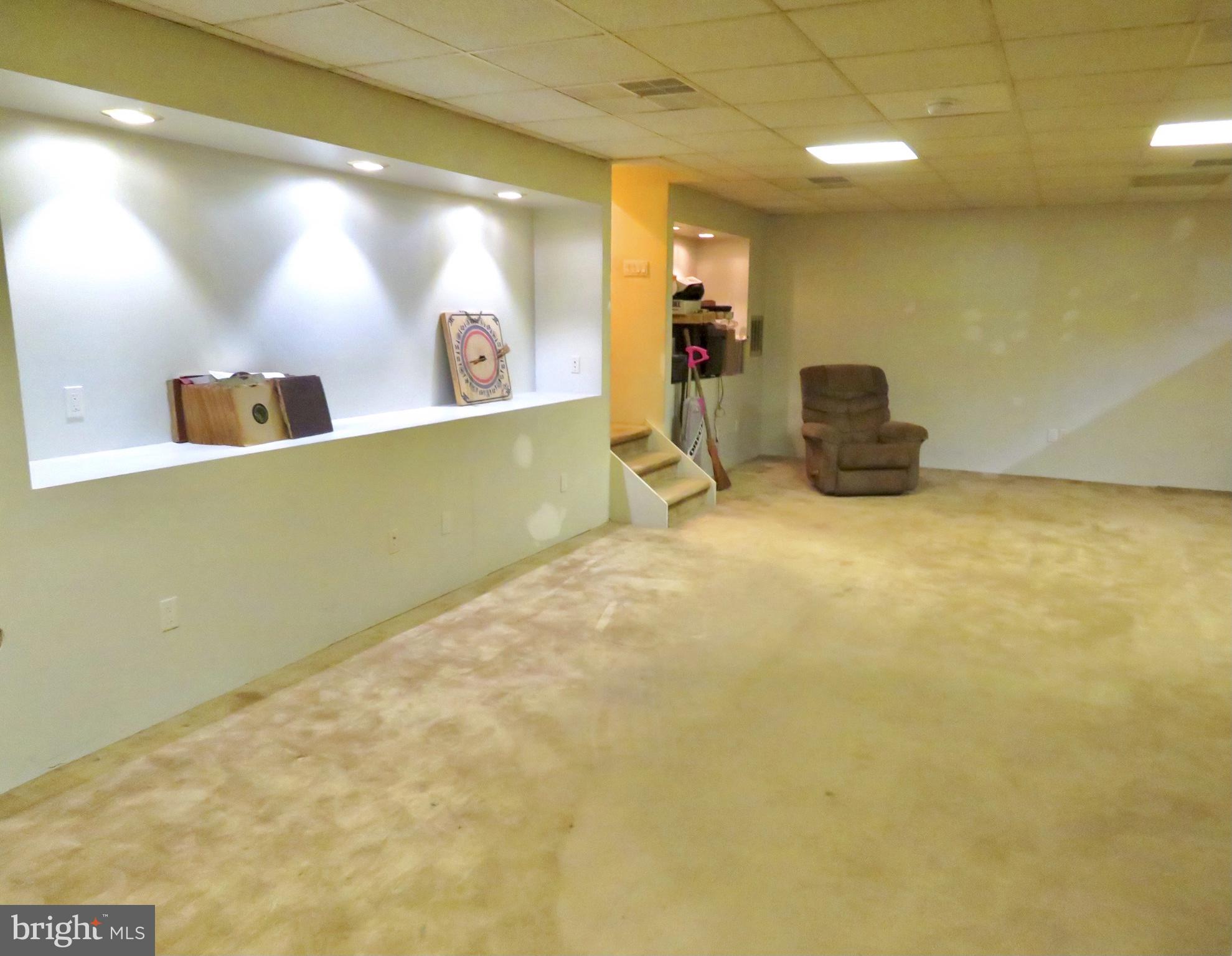31 Meadow Road New Castle, DE 19720 - Photo 14 of 15 Partially Finished Basement