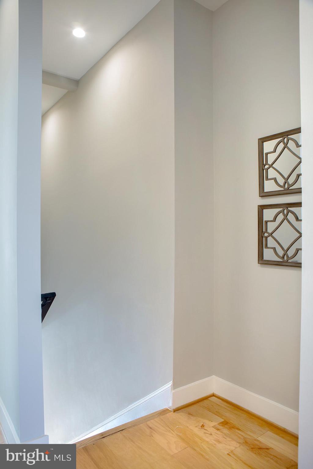614 I Street Northeast, Unit 2 Washington, DC 20002 - Photo 28 of 48 2nd Floor Landing