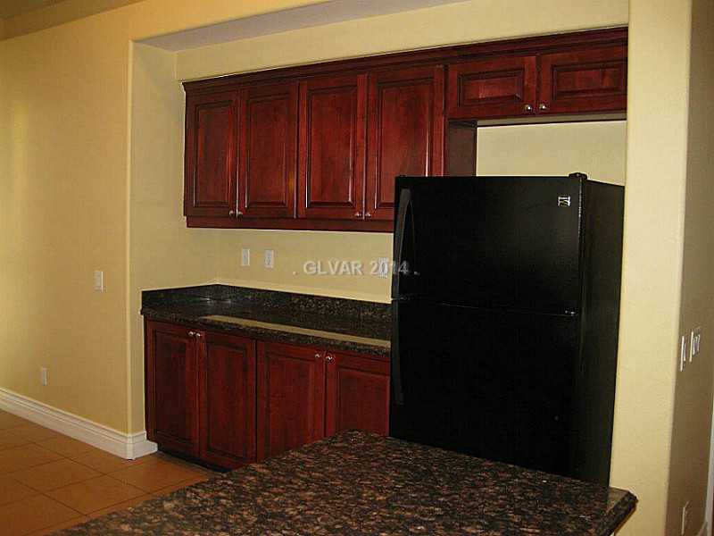 114 Short Ruff Way Las Vegas, NV 89148 - Photo 14 of 20 Kitchen.