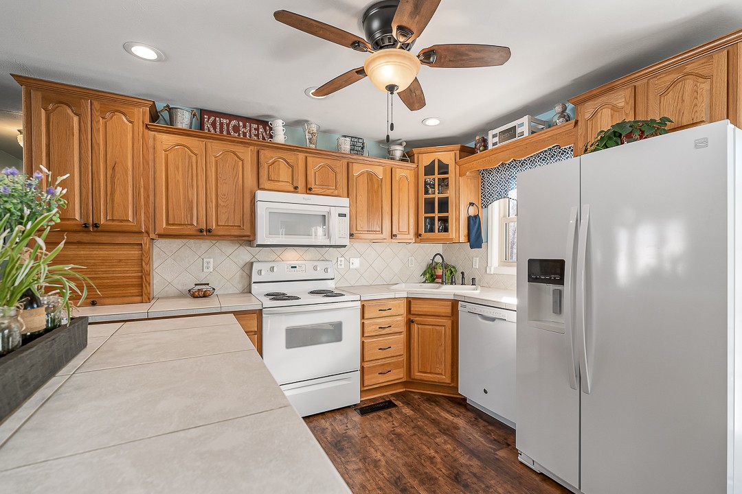 4556 Potato Farm Road Crossville, TN 38571 - Photo 10 of 33 Gallery Image 10