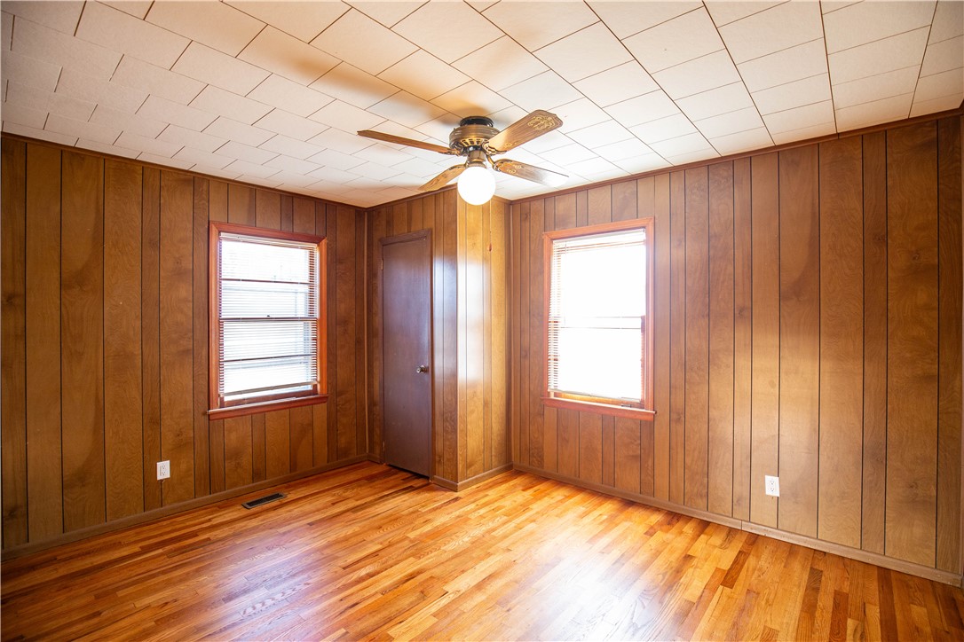 1218 Friendship Road Seneca, SC 29678 - Photo 19 of 31