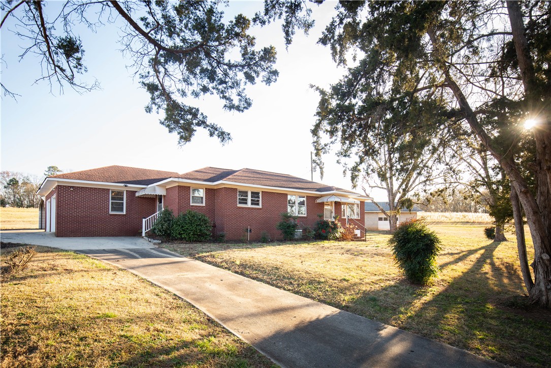 1218 Friendship Road Seneca, SC 29678 - Photo 21 of 31